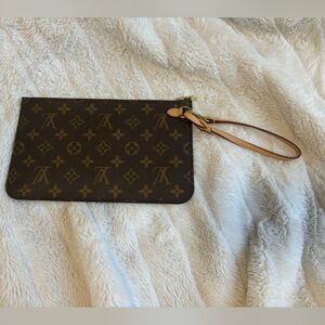 Louis Vuitton Neverfull GM Monogram Pochette